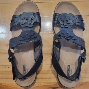 Women's Sandals Size 9.5